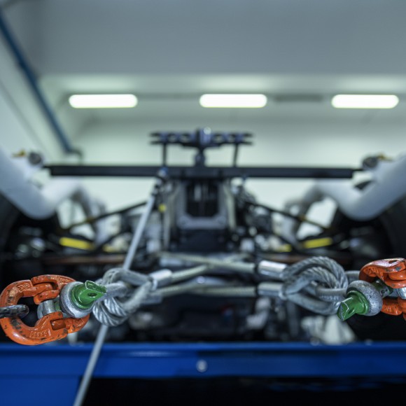 Первый запуск двигателя гоночного гиперкара Lamborghini V12