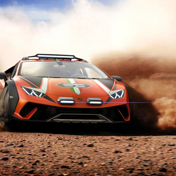 Automobili Lamborghini покоряет новые вершины.